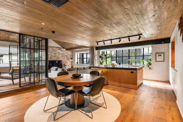 10/15a Augustus Terrace Parnell_2