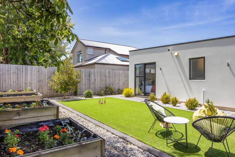 25 Clifford Avenue Merivale_23