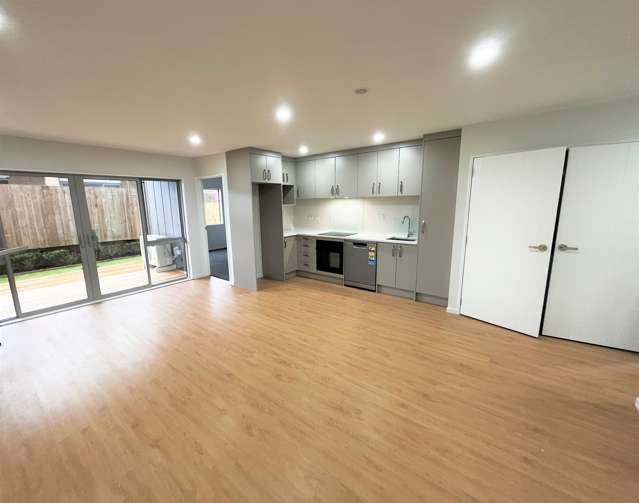 MODERN - SPACIOUS & CENTRAL