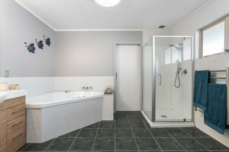 133 Bruce Wallace Place Whangamata_15