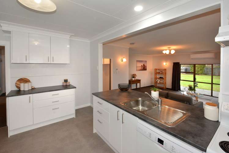 38 Stirling Crescent Mosgiel_7