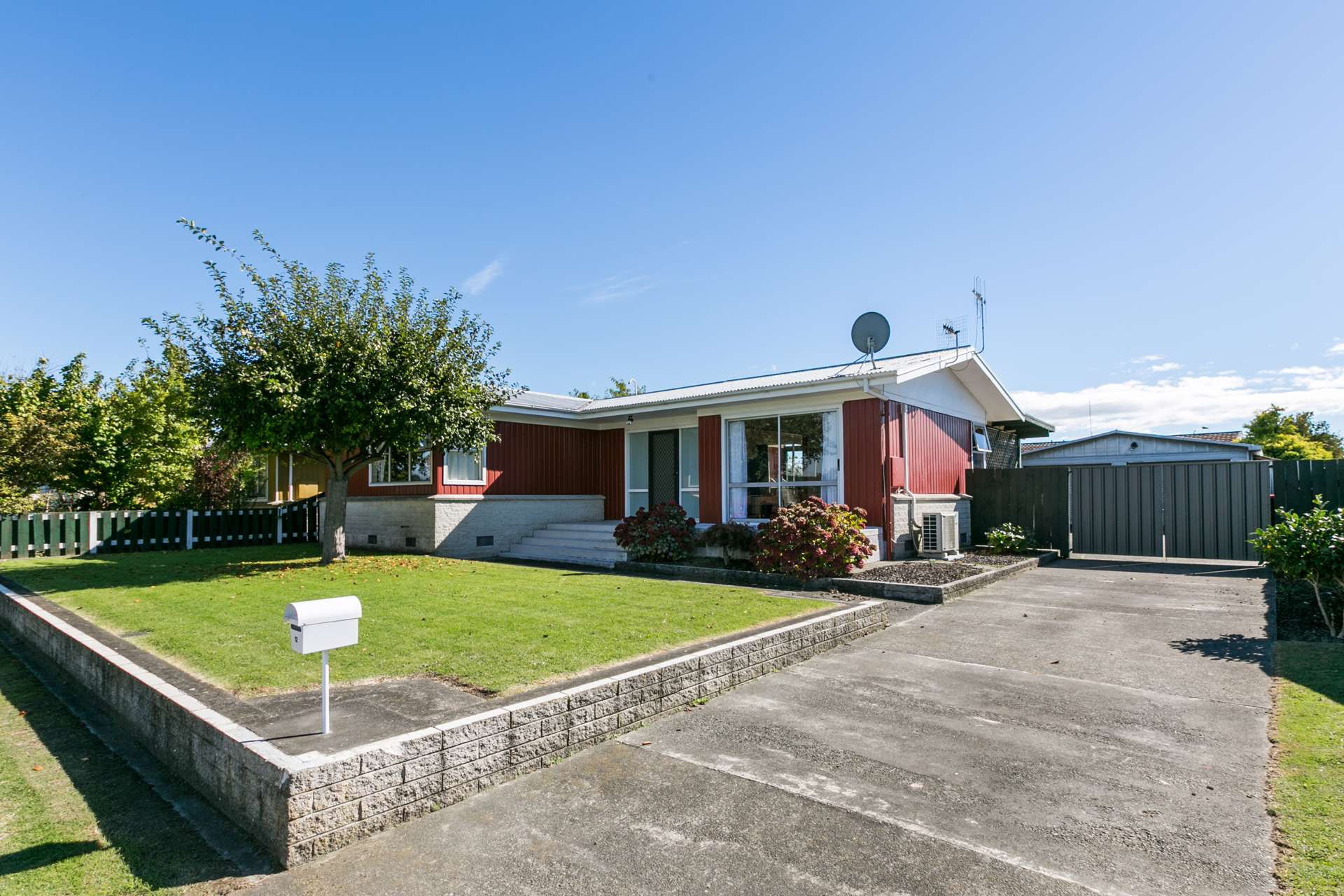 12 Lyttelton Crescent Tamatea_0