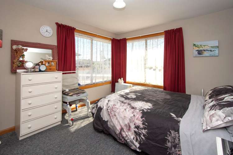 83 Vancouver Crescent Wainoni_9