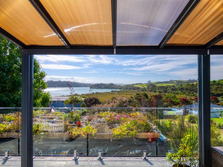 7 Toi Track Russell_28