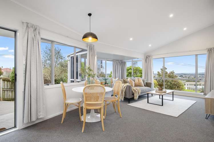 1/196 Kitchener Road_2