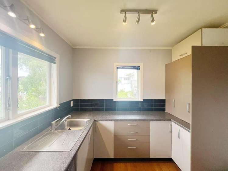 9 Reiman street New Lynn_6