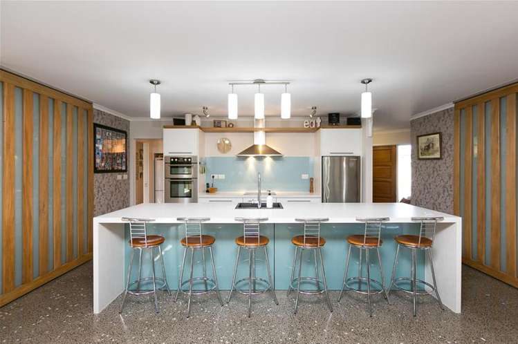 2 Dolphin Parade Bell Block_1