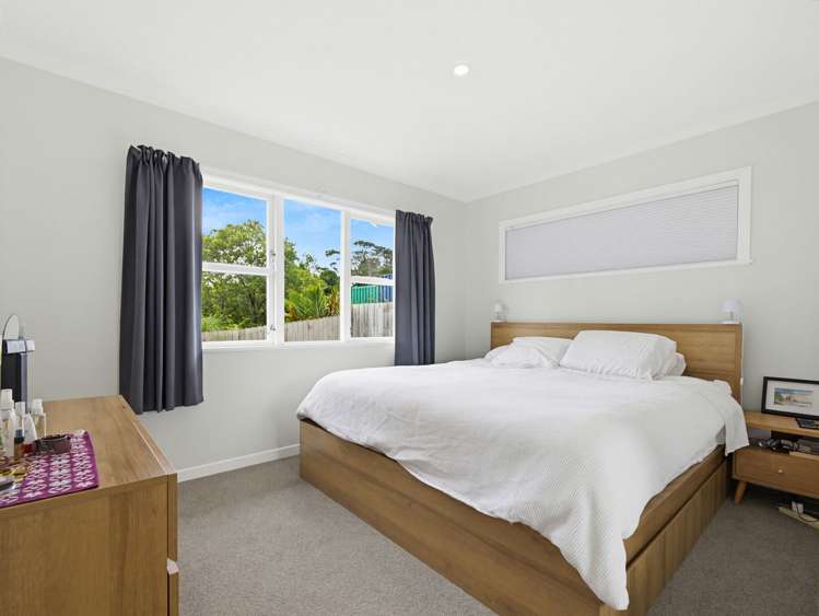 48 Stottholm road Titirangi_6