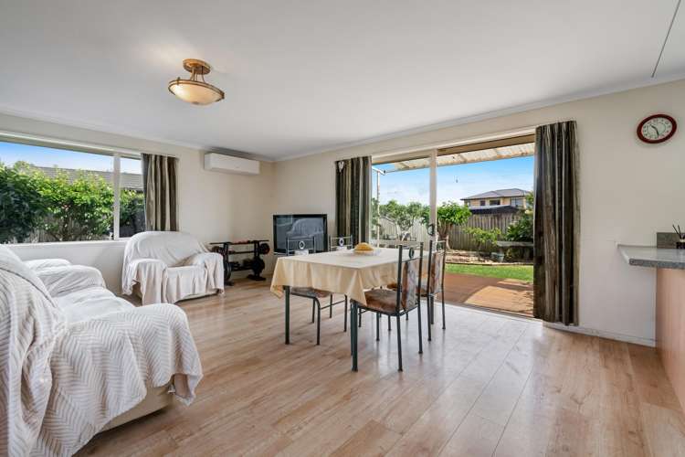 17 Aitkenhead Court Parakai_14