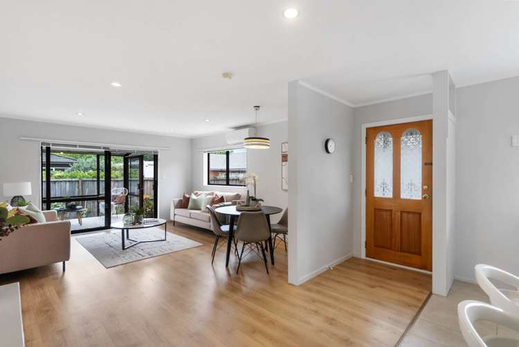 2/133 Pah Road Royal Oak_24