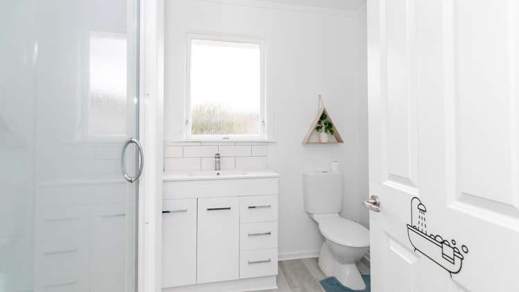 104 Collins Road Melville_8