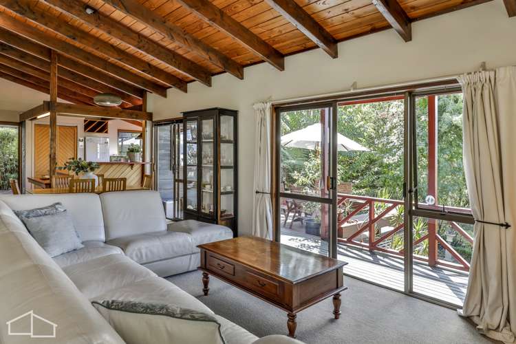 1 Kaurimu Rise Titirangi_5