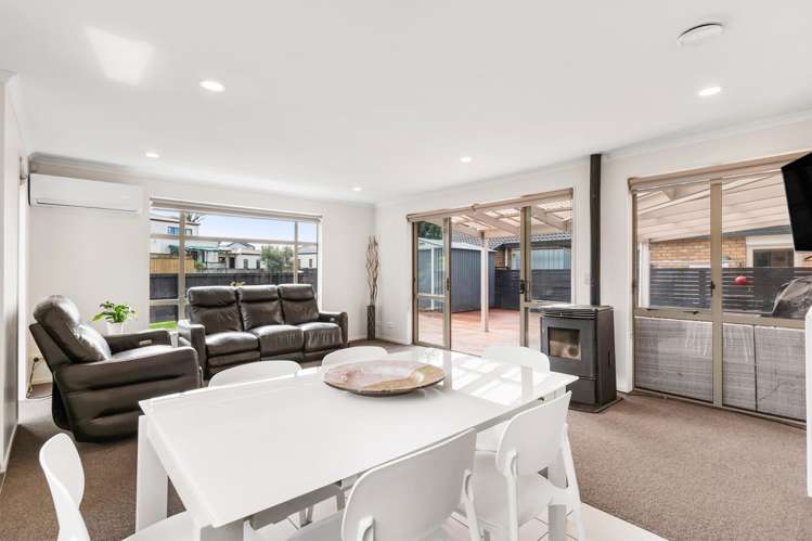 1A Charlenne Close_2