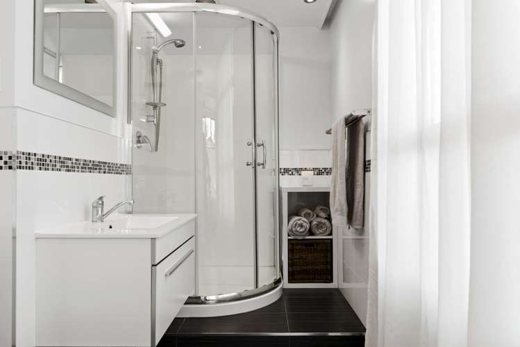 24 Anchorage Grove Maungatapu_19