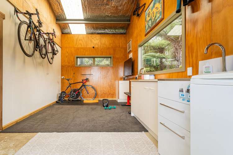 39 Grange Road Hahei_18