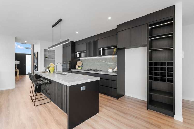 35 Parkland Loop Wainui_11