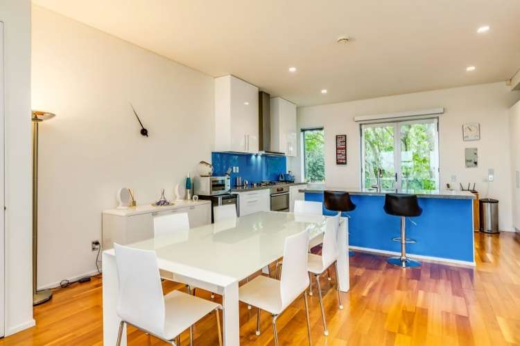 2/117 Shelly Beach Rd 1789_6