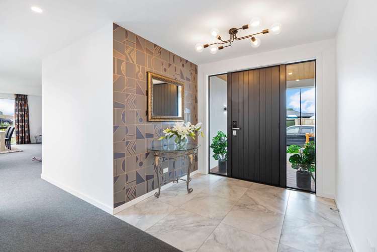 60 Oaks Drive Lincoln_1