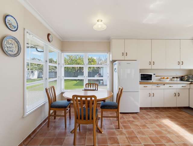712 Rainbow Avenue Parkvale_2