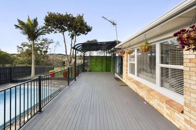 21 Orams Road Hill Park_11