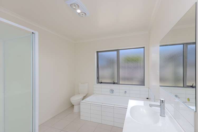 16 Daelyn Drive Richmond_12