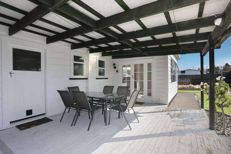 40 Follett Street Marton_13