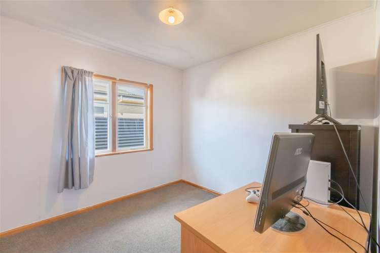 56 Harold Holt Avenue Onekawa_8