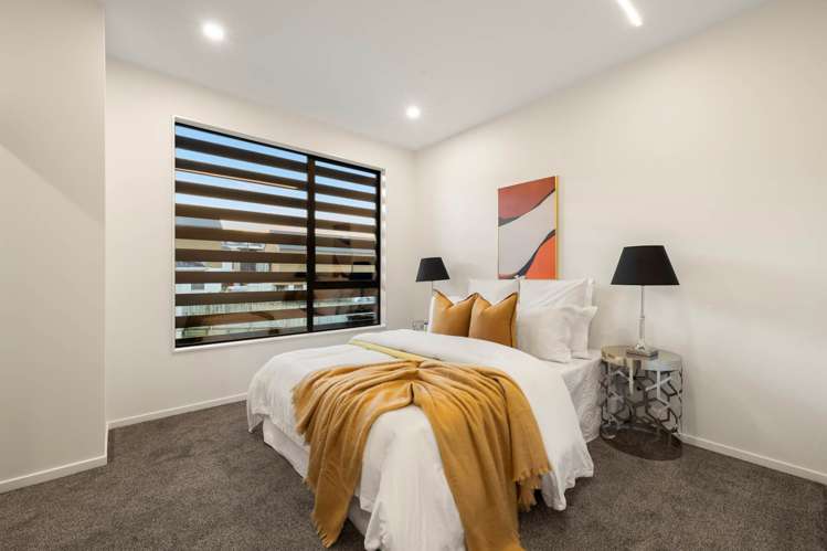 24 Elstree Avenue_3
