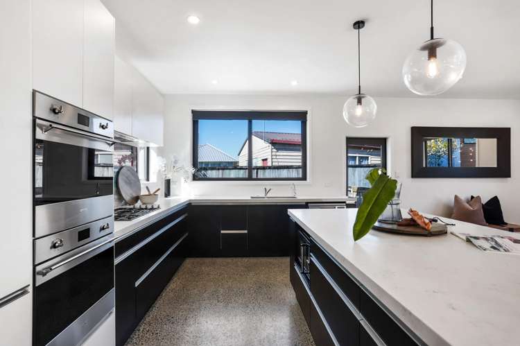 3 Shamrock Lane Te Atatu Peninsula_8