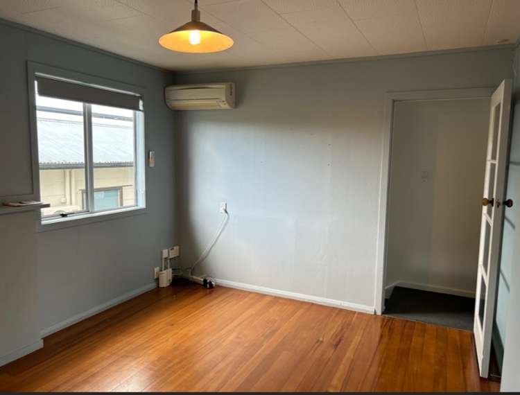 10 Wallis Street 11335_4