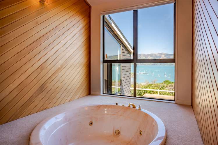 13 Settlers Hill Akaroa_14