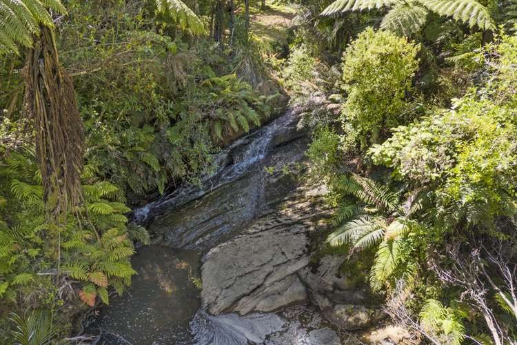 46 Stoney Creek Drive Waitakere_22