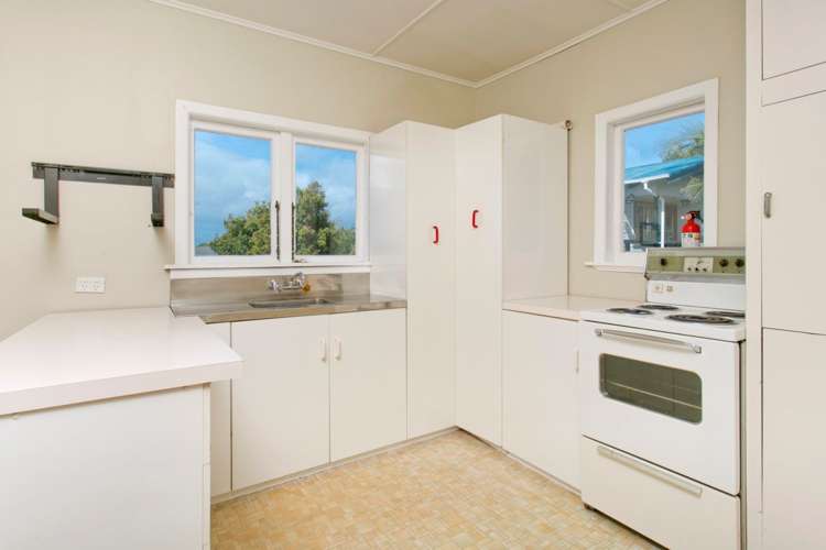 9 Roseberry Avenue Birkenhead_20