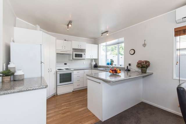 2/94 Saint Johns Road Saint Johns_3