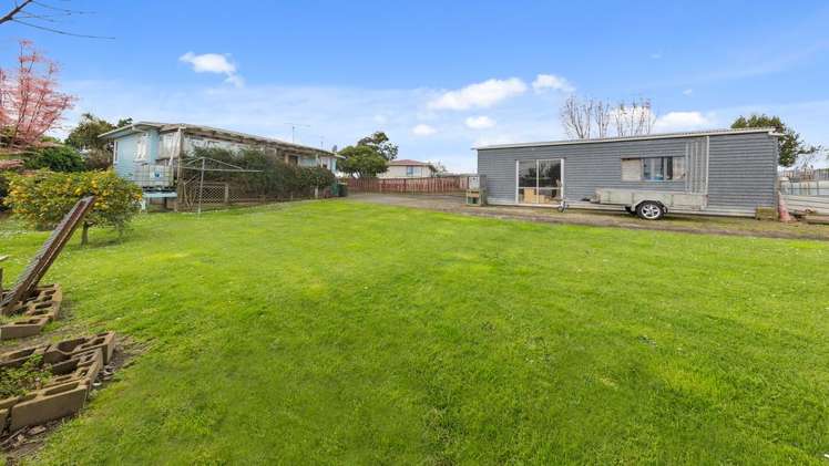 11 Belgrave Place Papakura_2