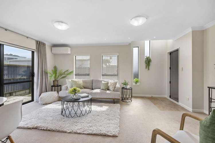 13 Bay Drive Titahi Bay_8