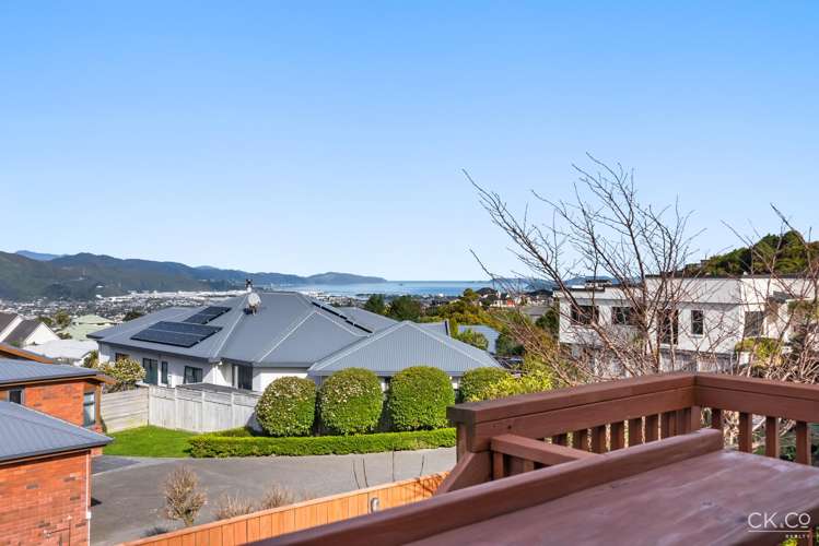 105 Redvers Drive Belmont_18