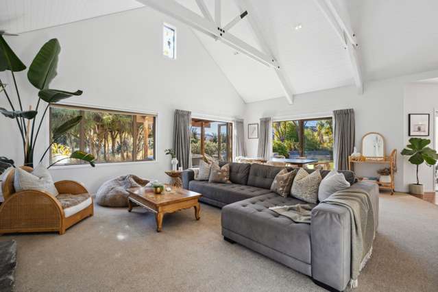 916 Aubrey Road Albert Town_3