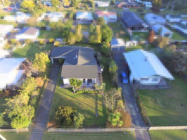 6 Cousins Avenue West_0