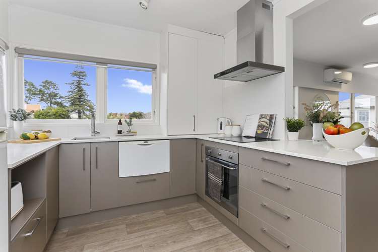 3/12 Kingsview Road Mount Eden_13