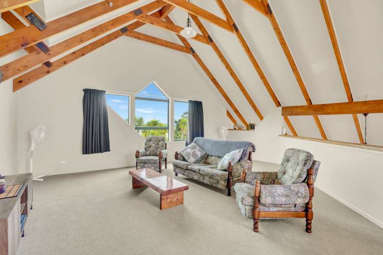 5562 State Highway 12 Arapohue_12