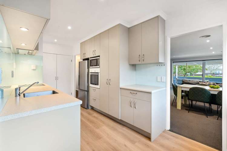34 Reelick Avenue Pakuranga Heights_12