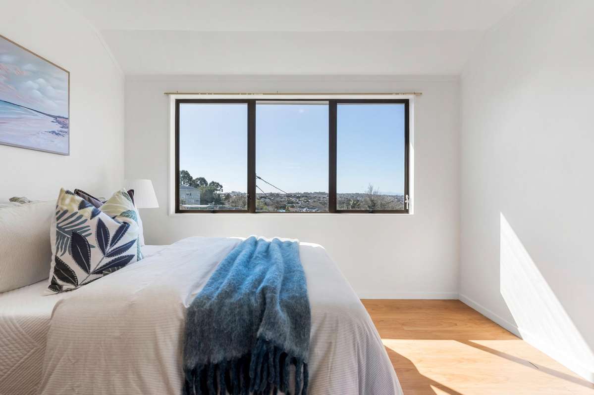 2/491 Glenfield Road_4