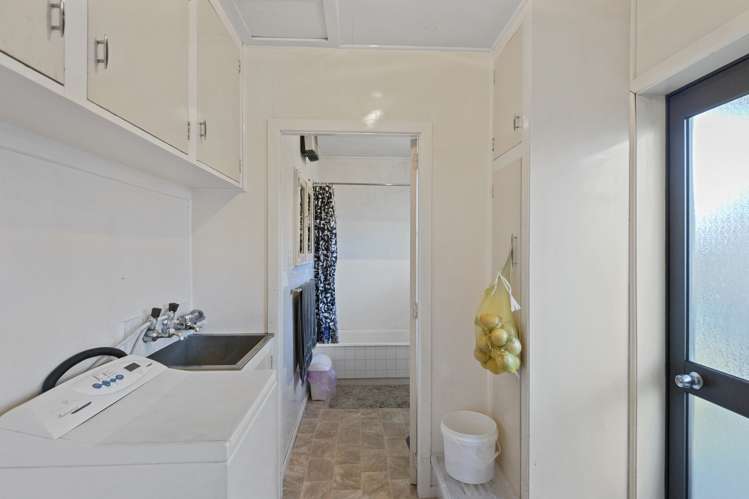 56 Shands Road Hornby_12