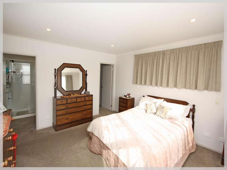 25 Story Street Foxton Beach_12