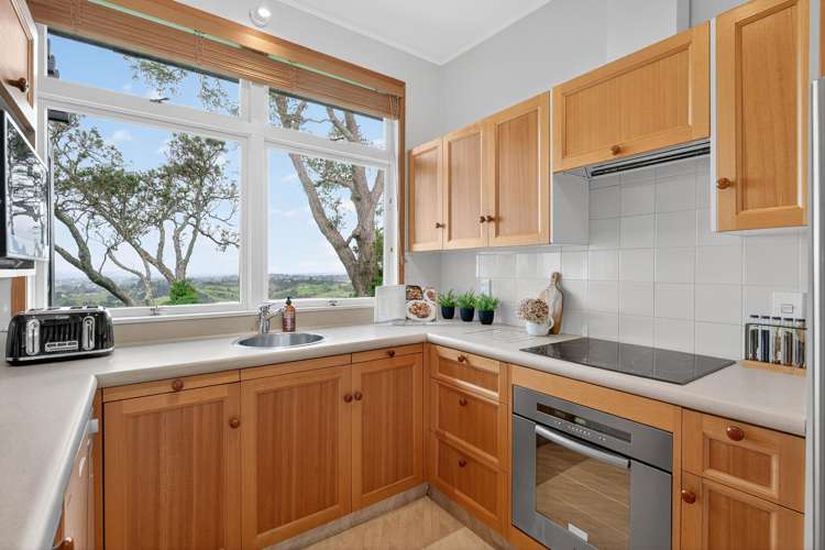 11 and 13 Puketaha Road_5