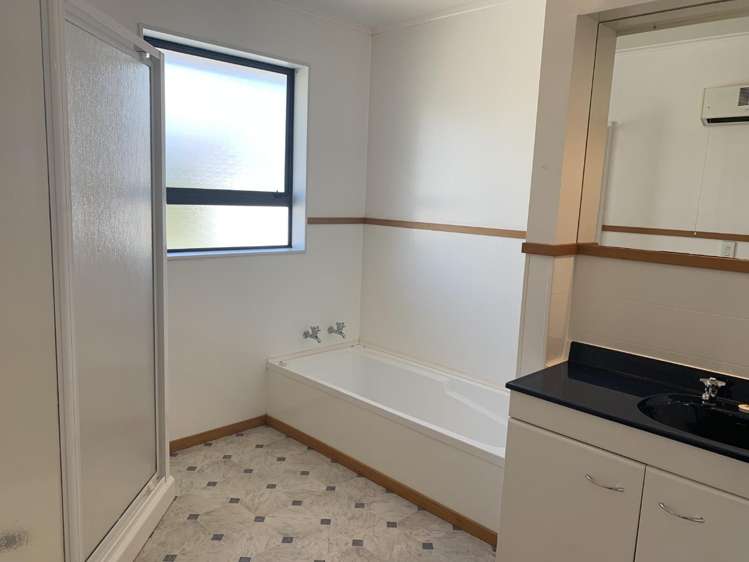 2 Te Iti Place 11193_10