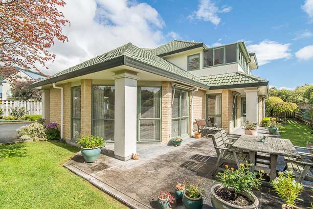 16 Cranbrook Grove Waikanae_1