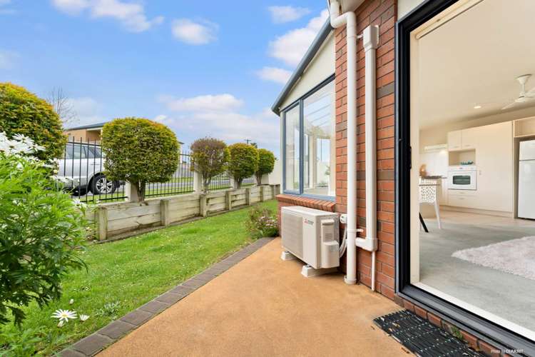 36/169 Sturges Road Henderson_13