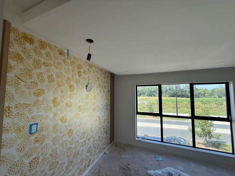 Unit 9, 81 Otuwairoa Esplanade Papakura_2